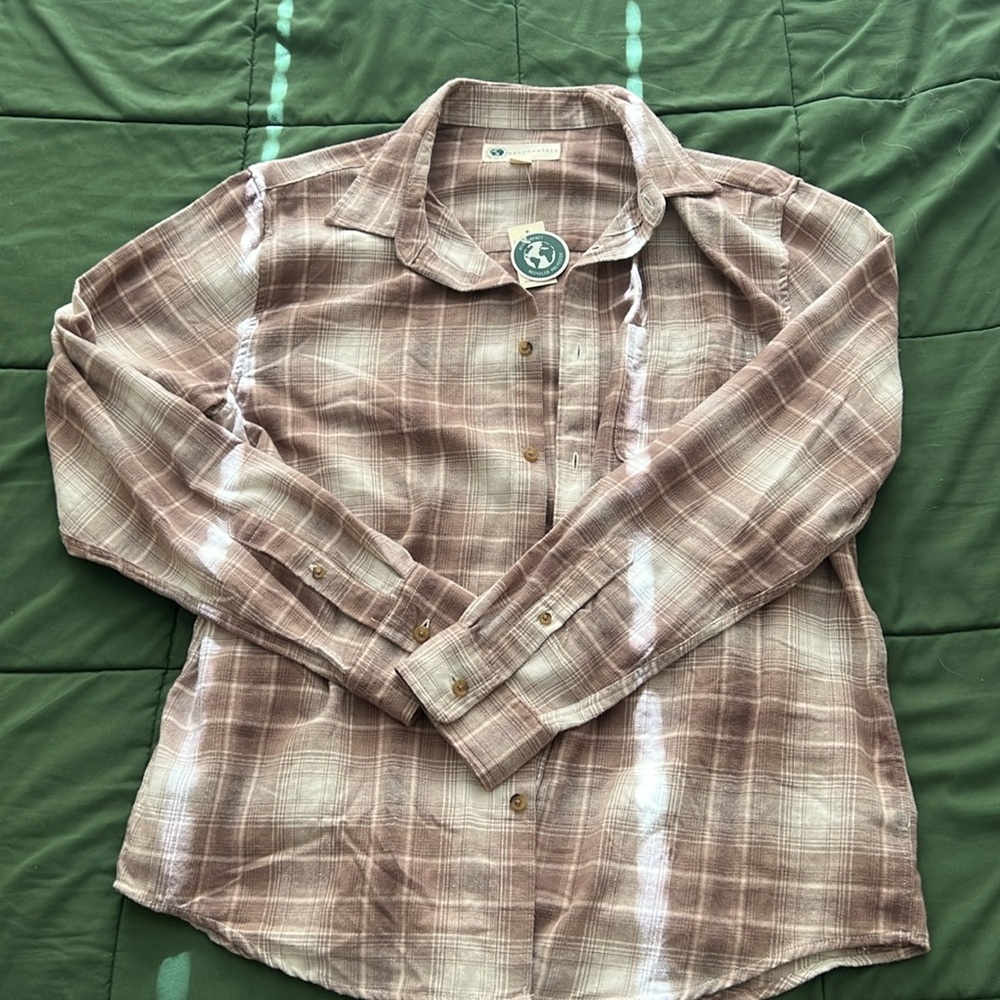 BRAND NEW Aeropostale Flannel